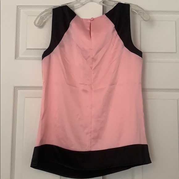 Black and Pink Sleeveless Blouse NWT - Picture 2 of 2